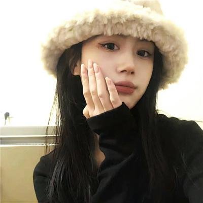 小犬与女孩